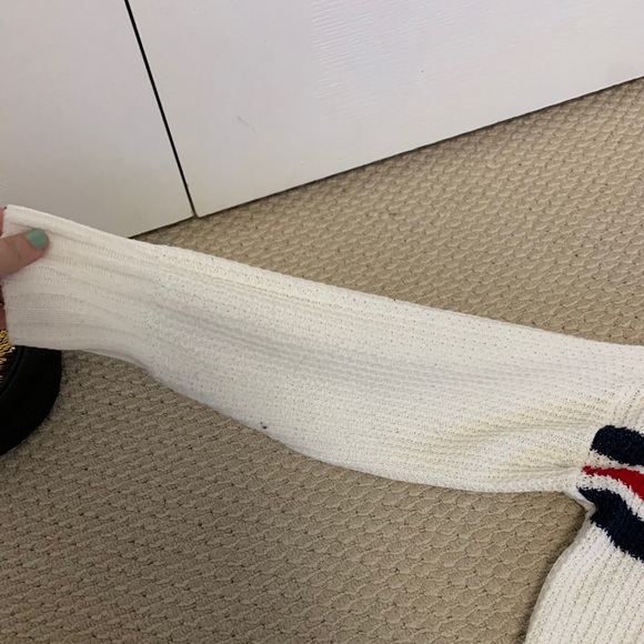 Over Sized Cropped Crewnecks - Picture 2 of 2